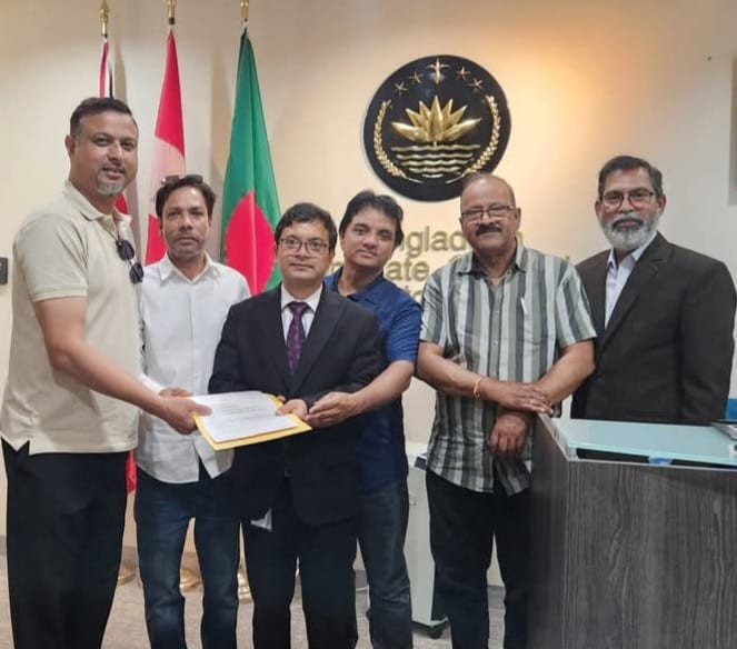 স্বারকলিপি হস্তান্তর - বাংলাদেশ কনস‍্যুলেট টরন্টো, কানাডা